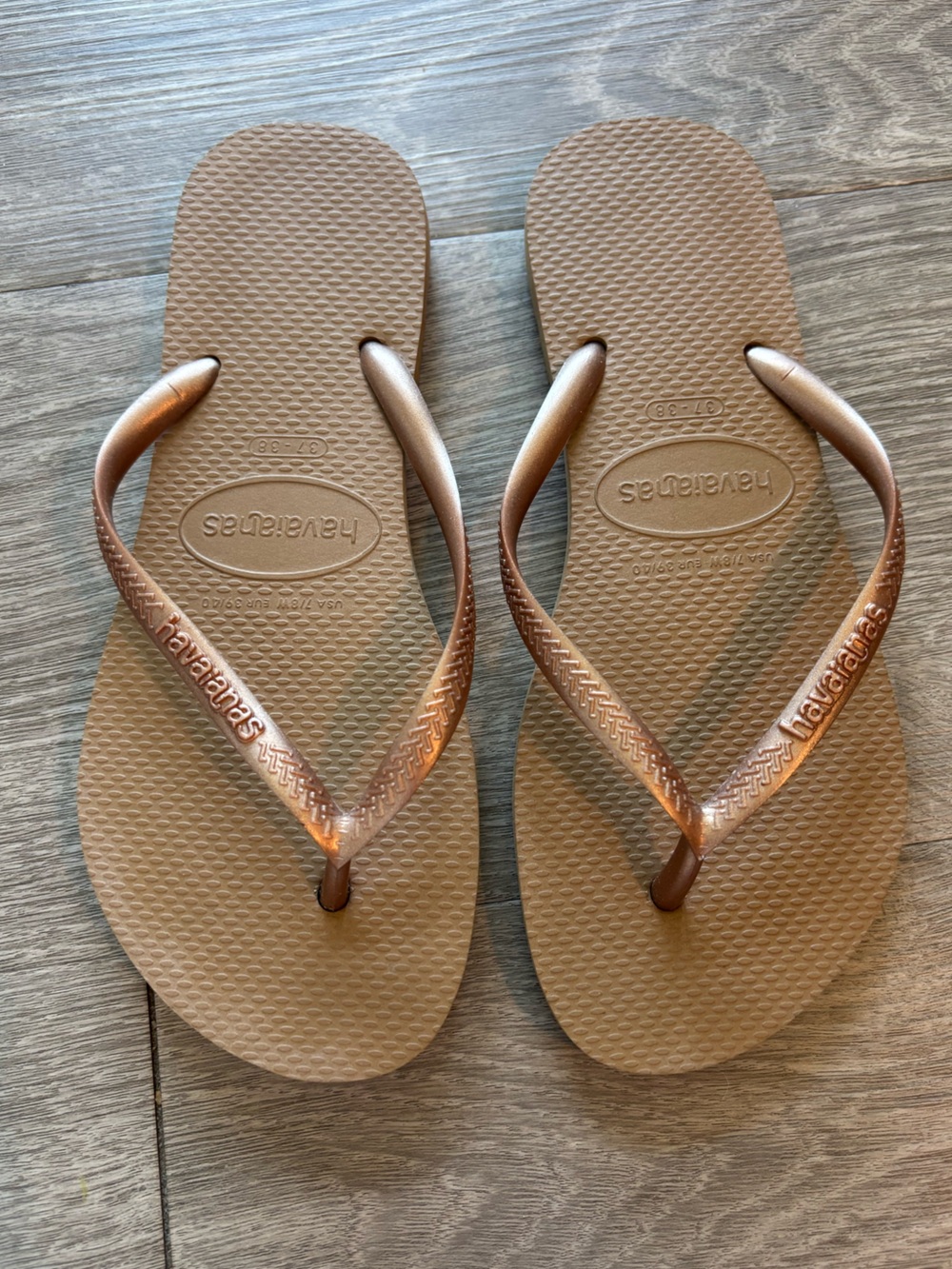 Havaianas Slim Flip Flops in Metallic Bronze